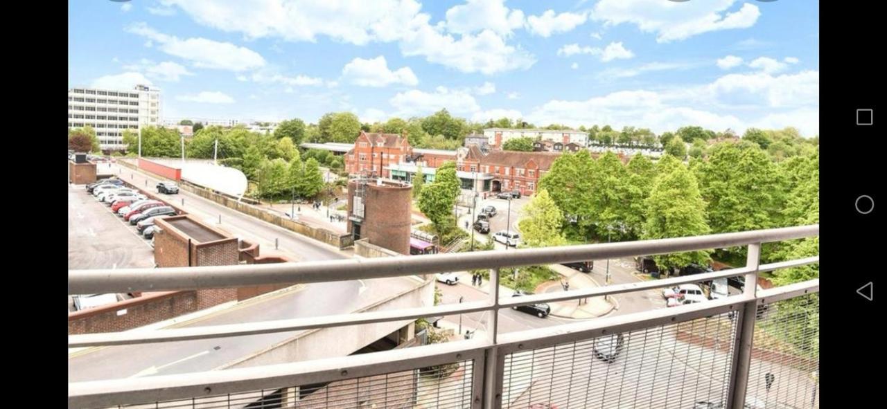 Town Centre Penthouse Appartement *